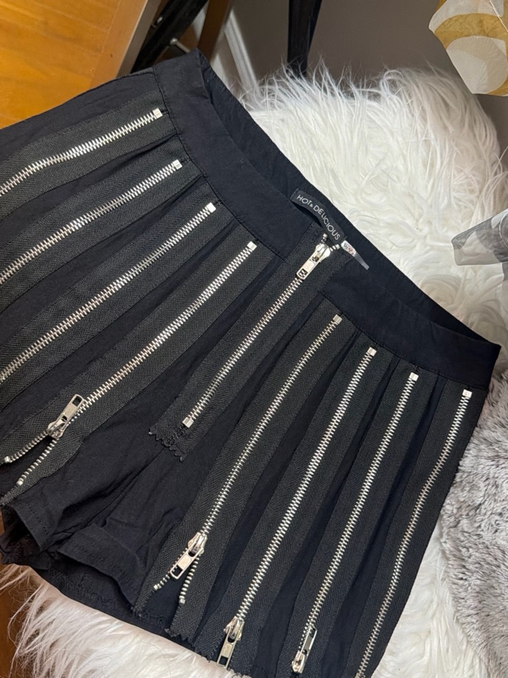 Black Zipper-Trim Mini Shorts by